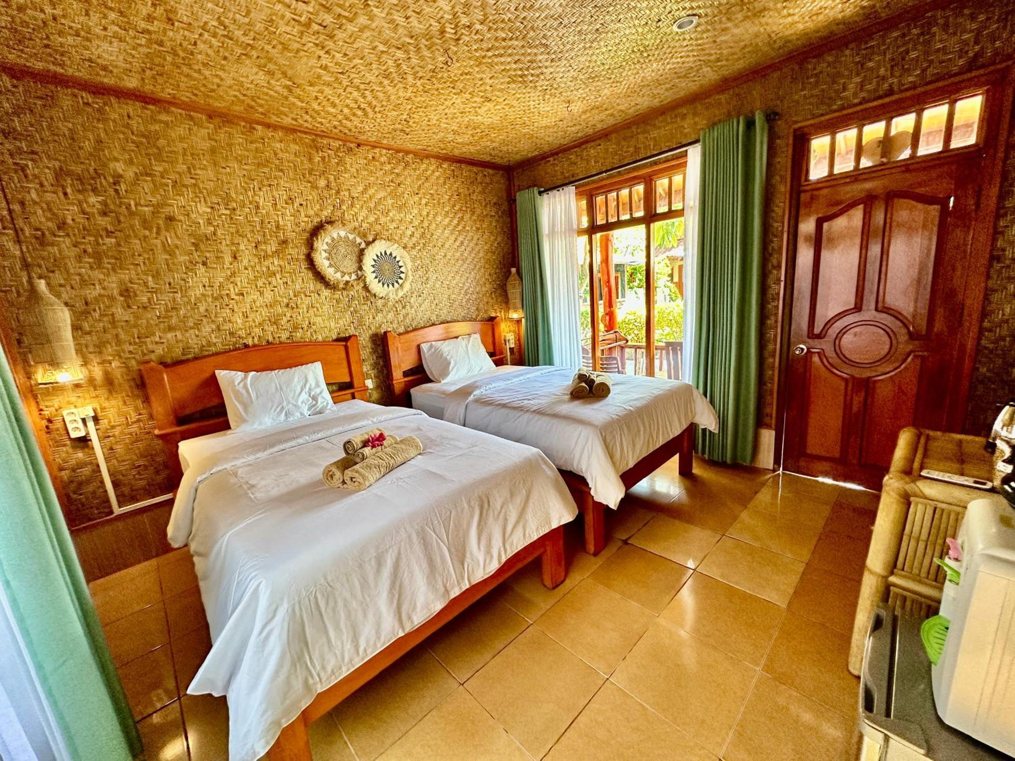 Sunny Rose Bungalows Gili Air - Adults Only Экстерьер фото