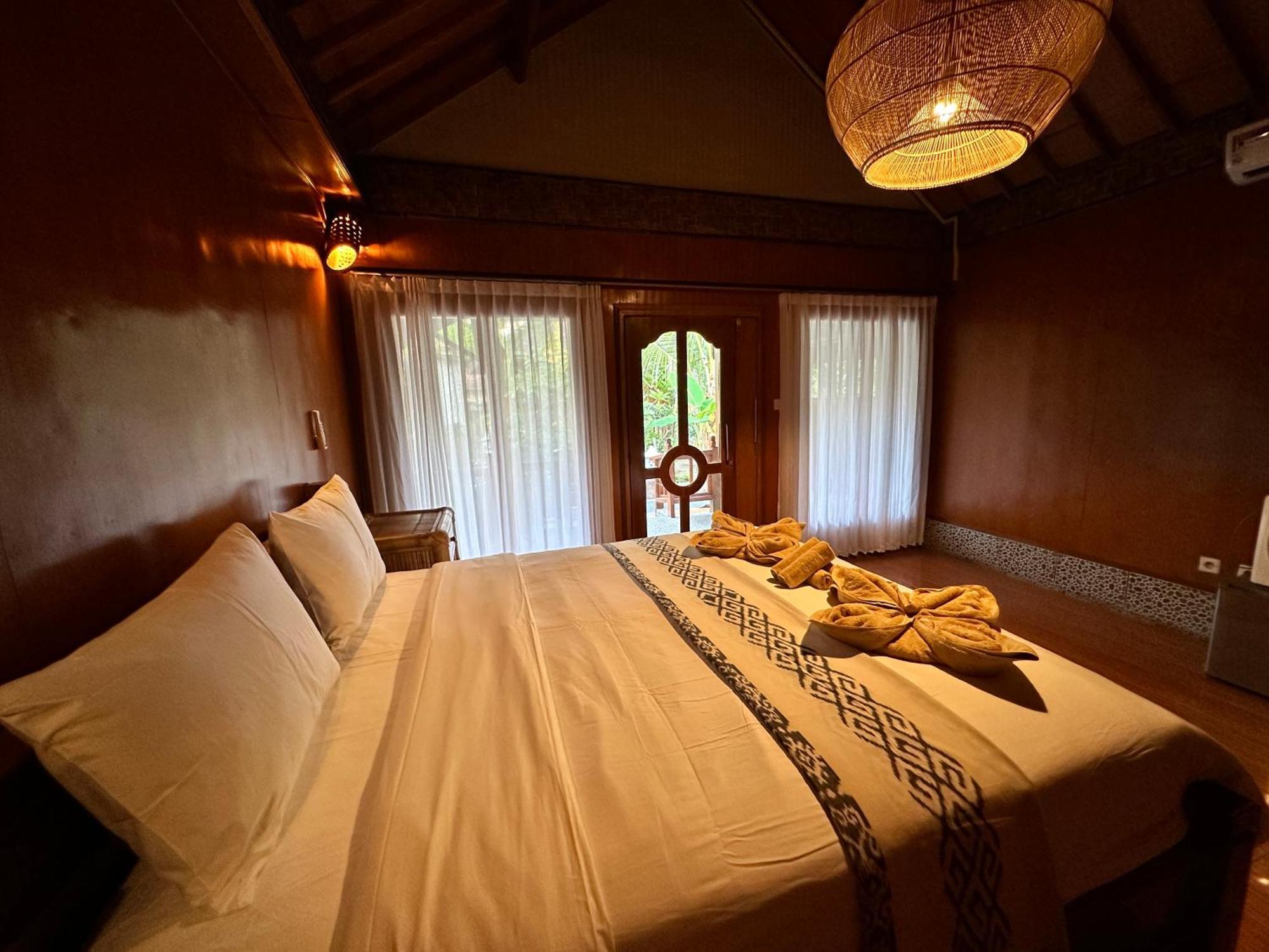 Sunny Rose Bungalows Gili Air - Adults Only Экстерьер фото