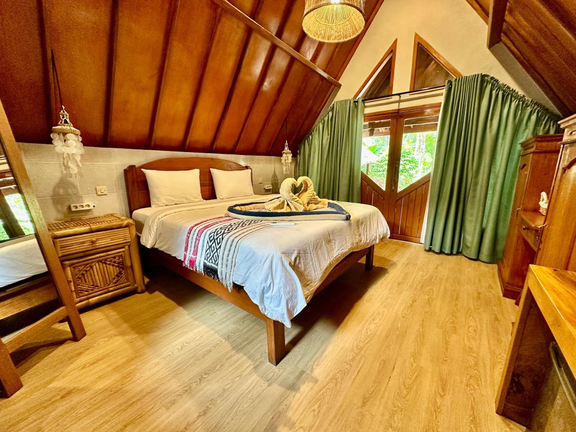 Sunny Rose Bungalows Gili Air - Adults Only Экстерьер фото