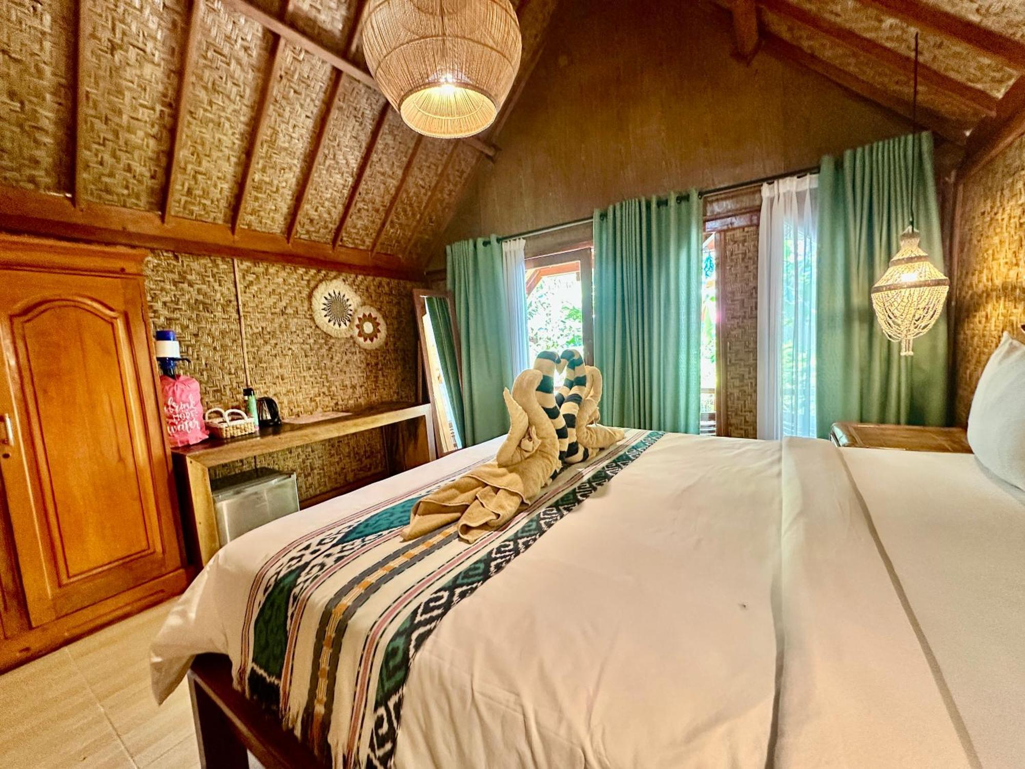 Sunny Rose Bungalows Gili Air - Adults Only Экстерьер фото